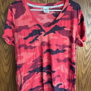 Victoria's Secret Pink Red Camo V-Neck T-Shirt